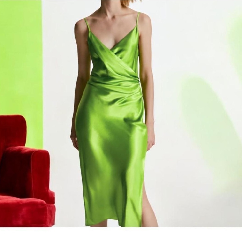 ZARA Green Dress Size Medium